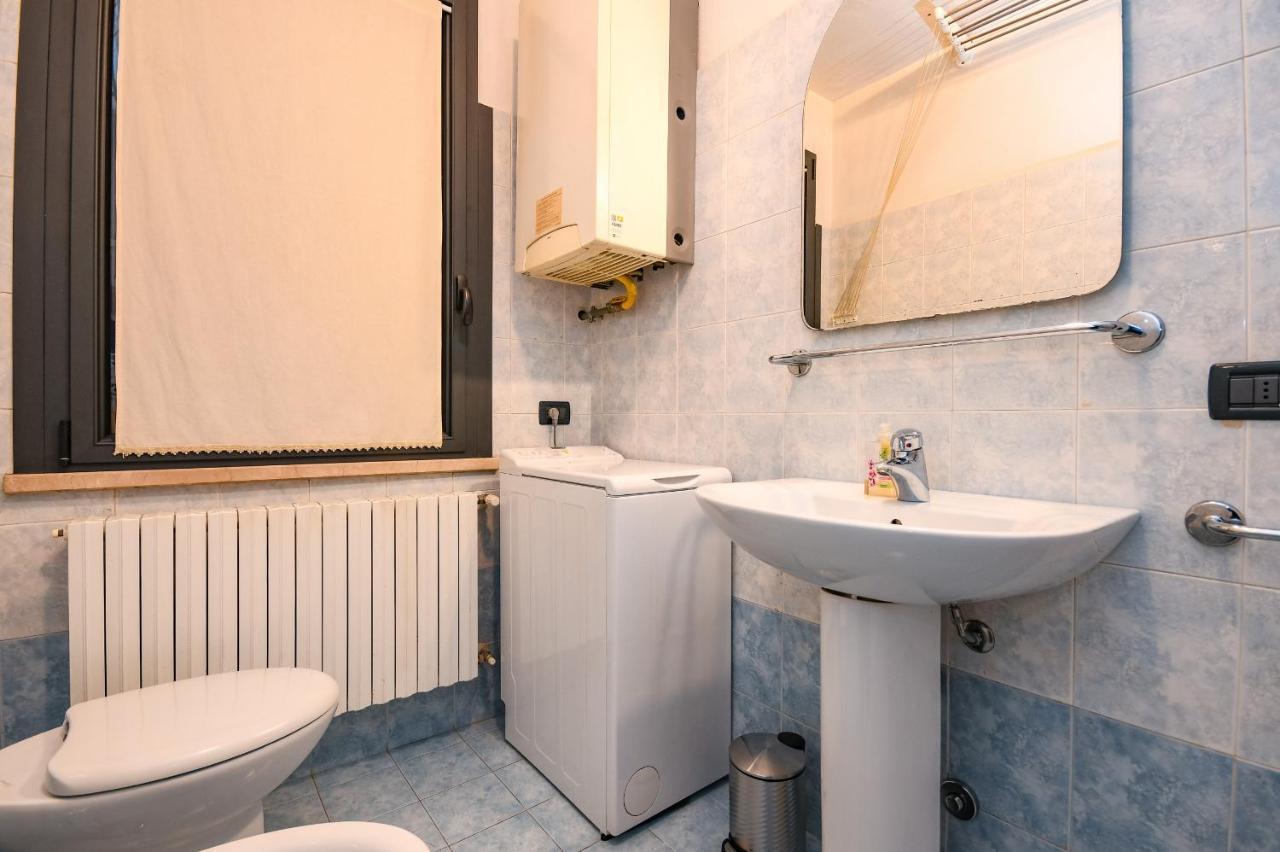 Appartamento DesenzanoLoft Yellow Desenzano del Garda Esterno foto